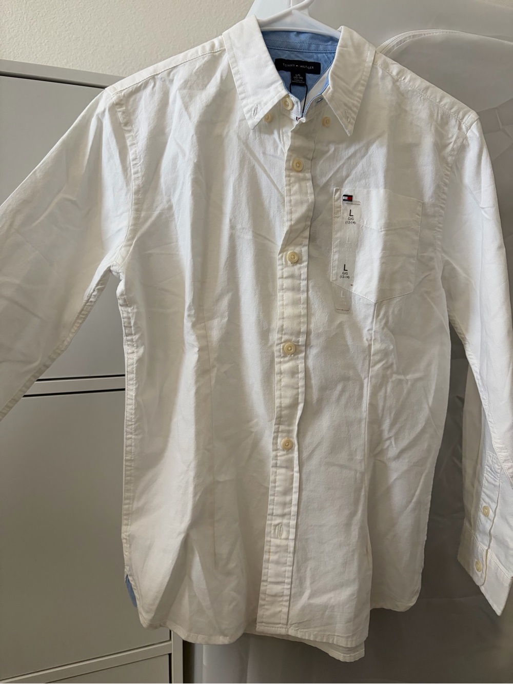 NEW Tommy Hilfiger Boy’s White Oxford Button-Down Shirt Size L (12-14)